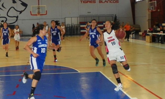 Las Tigresas de la UMAD se mantienen como líderes de la Conferencia Centro