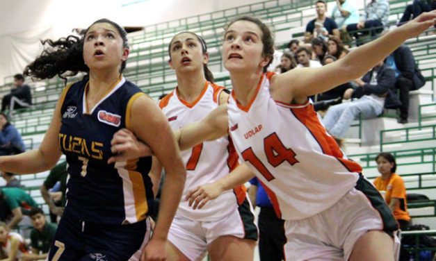 Las Aztecas de la UDLAP sufrieron para vencer a la UAZ