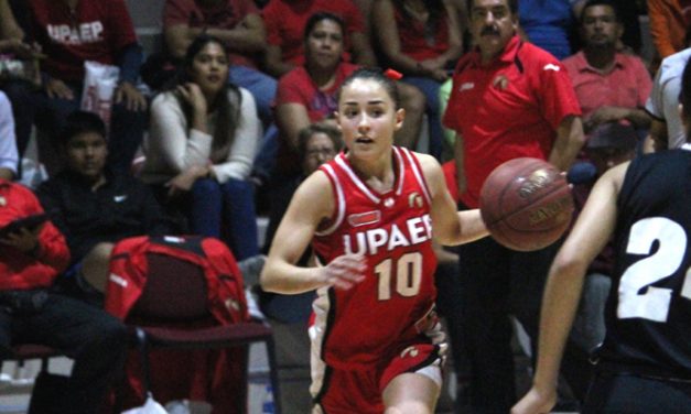 Las campeonas llegarán invictas al clásico universitario