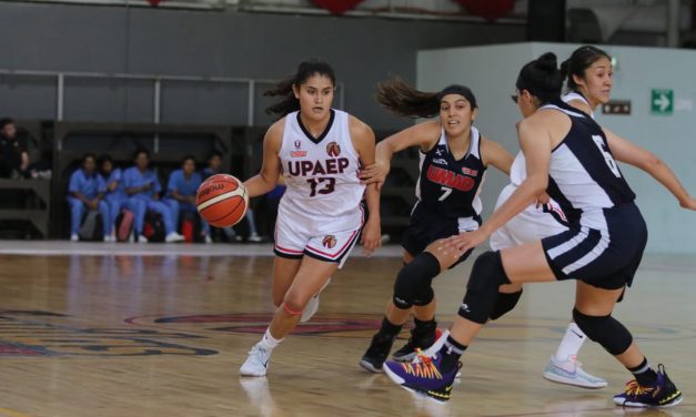 UPAEP marcha tres de tres